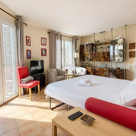 1-bedroom For Up To 5 People *